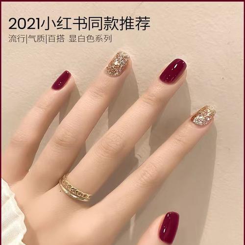 红美甲图片