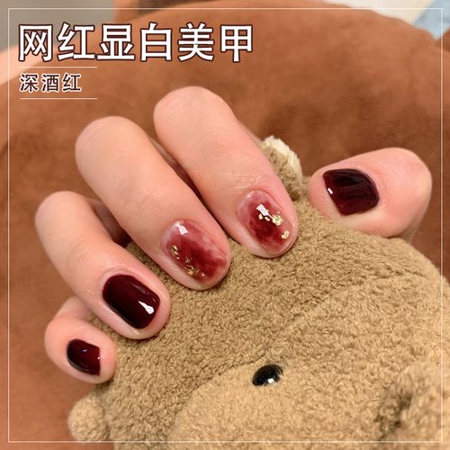红美甲图片