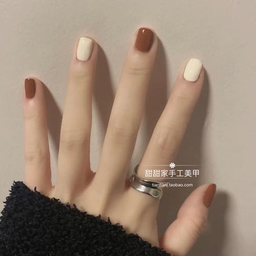 显白的美甲款式图片 最新款美甲图片大全显白图片