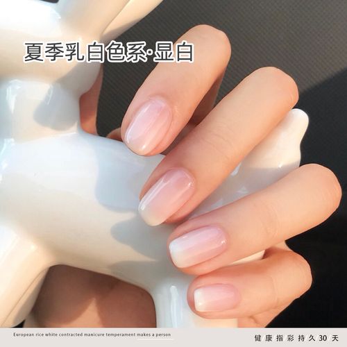 白美甲图片