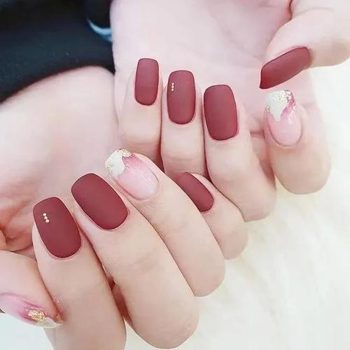 磨砂美甲 黑色磨砂美甲图片图片
