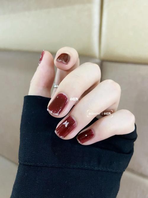 白美甲图片
