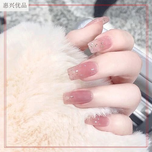 白美甲图片