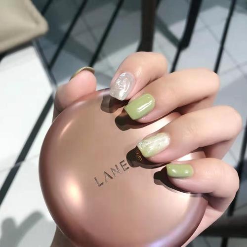 绿色系美甲图片绿色美甲图案图片