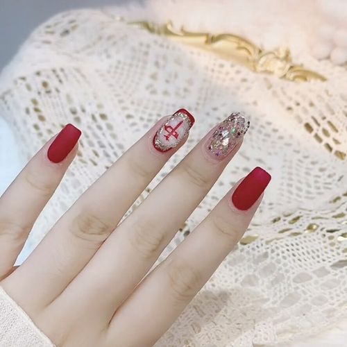 白美甲图片