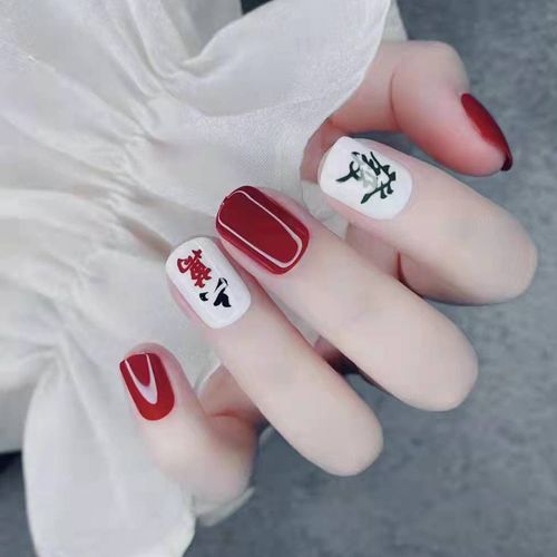 白美甲图片