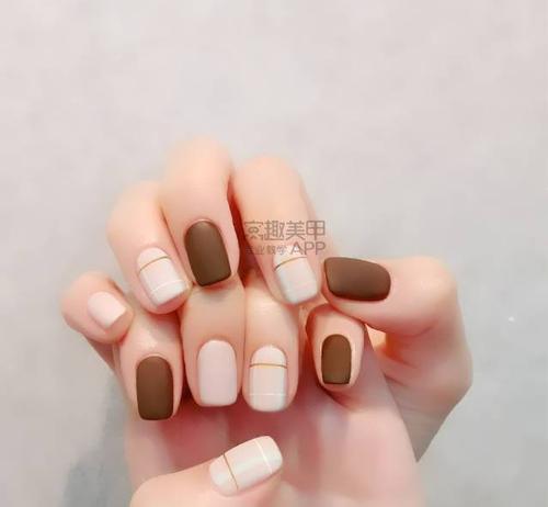 橙美甲图片