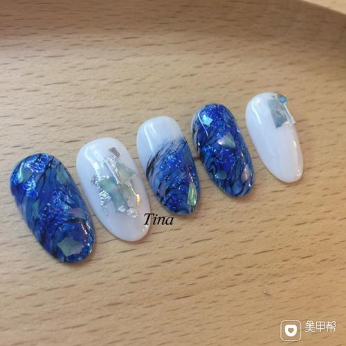 蓝色系美甲 蓝色系美甲图片