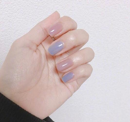 橙美甲图片