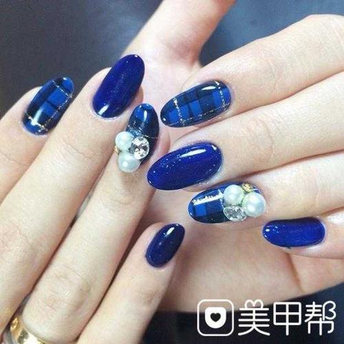 蓝色系美甲 蓝色系美甲图片