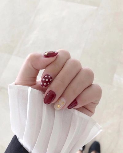 白美甲图片