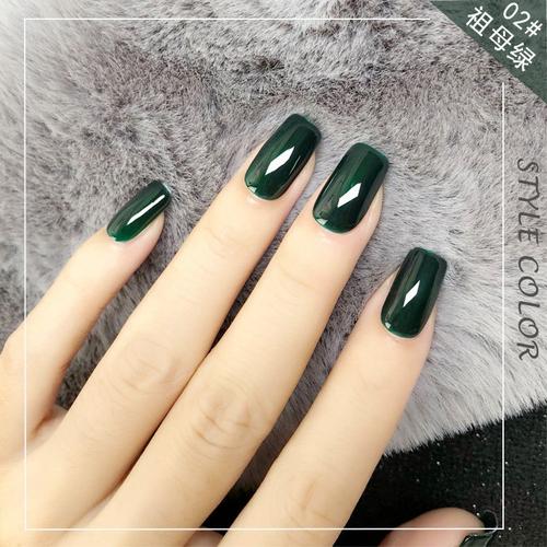 绿美甲图片