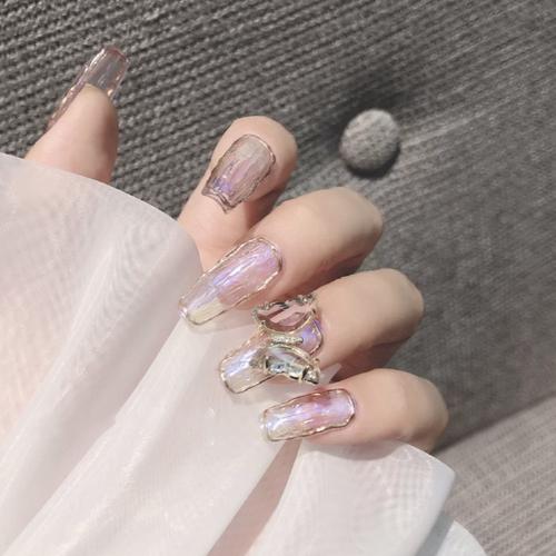 白美甲图片