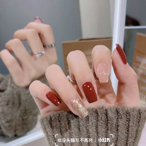 白美甲图片