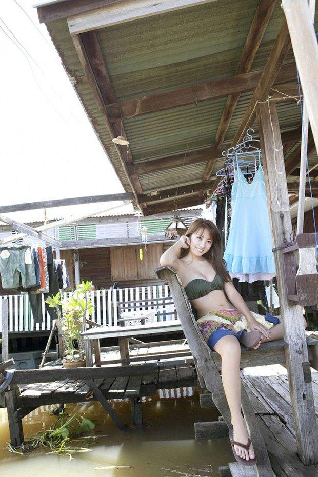 山本梓图片