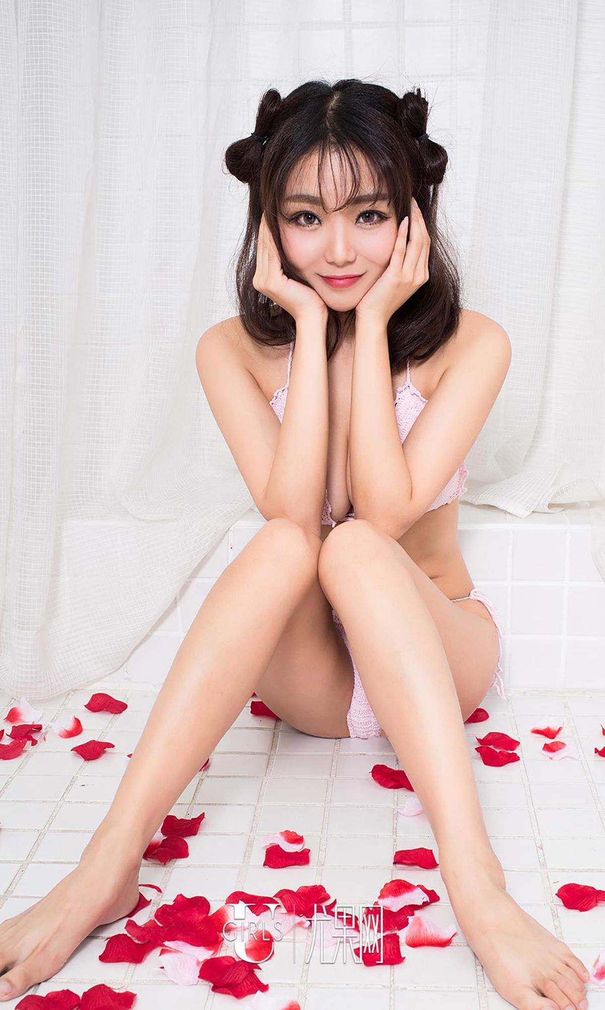 最新美女模特mm1314空灵惑特殊の客室高清妹子写真集图片