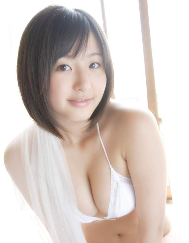 村上友梨图片