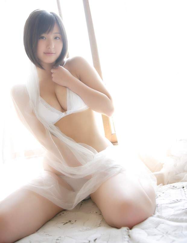 村上友梨图片