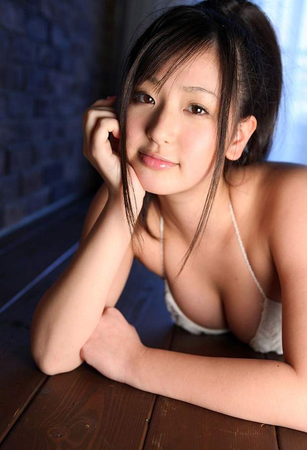 村上友梨图片