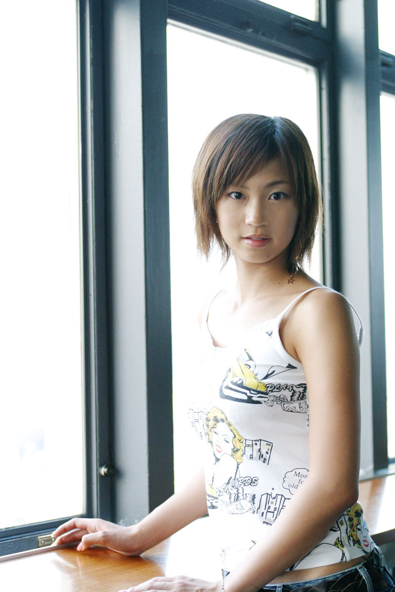 日本mm安田美沙子Misako’sBasic最新写真集图片