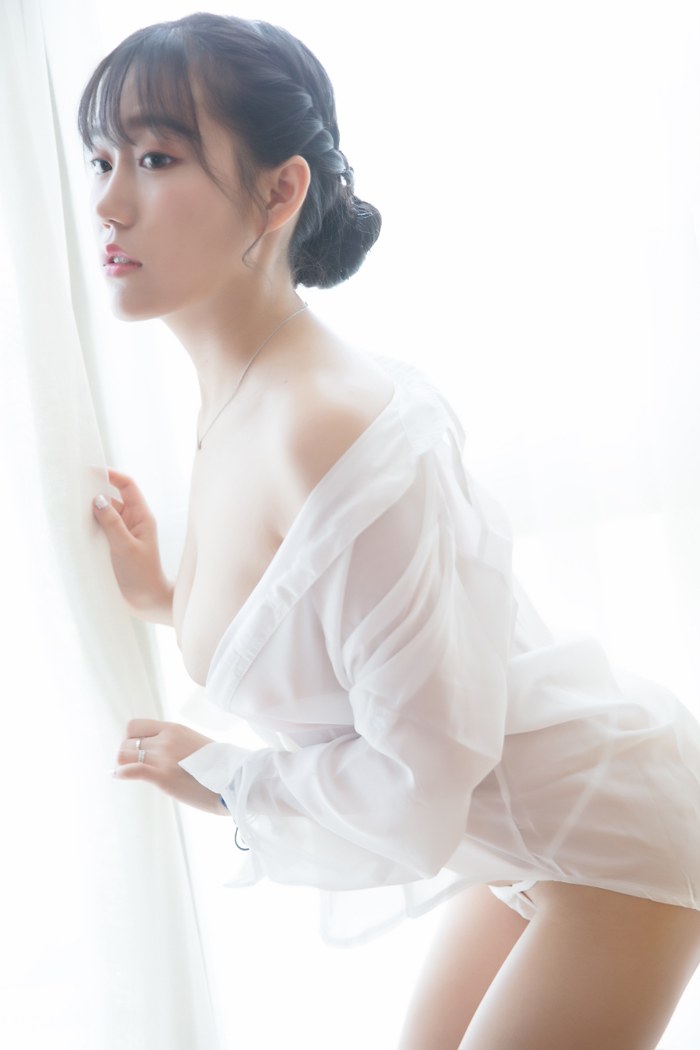 陈亦菲图片