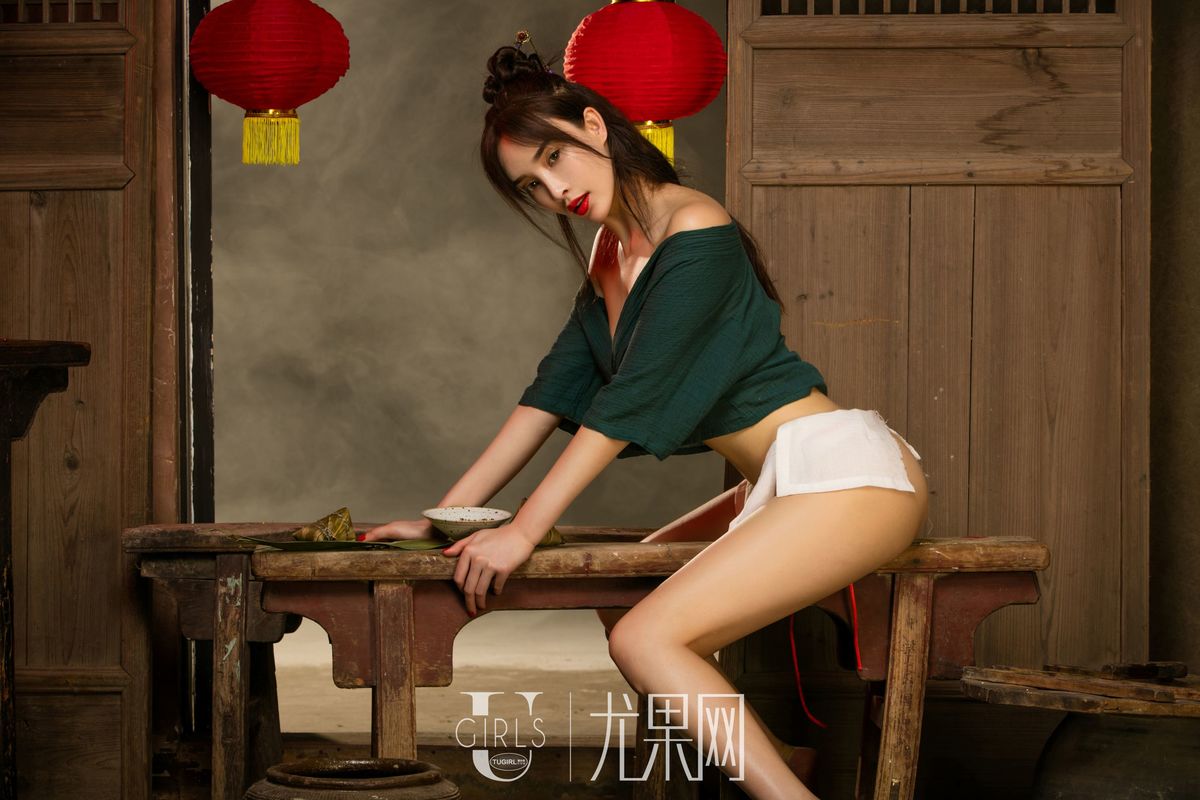 美女平面模特周妍希李颜儿何不放粽高清妹子写真集图片