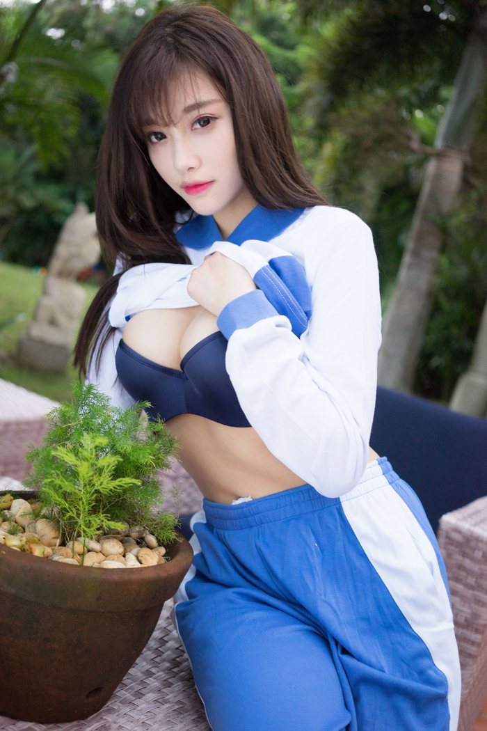 杨晨晨图片