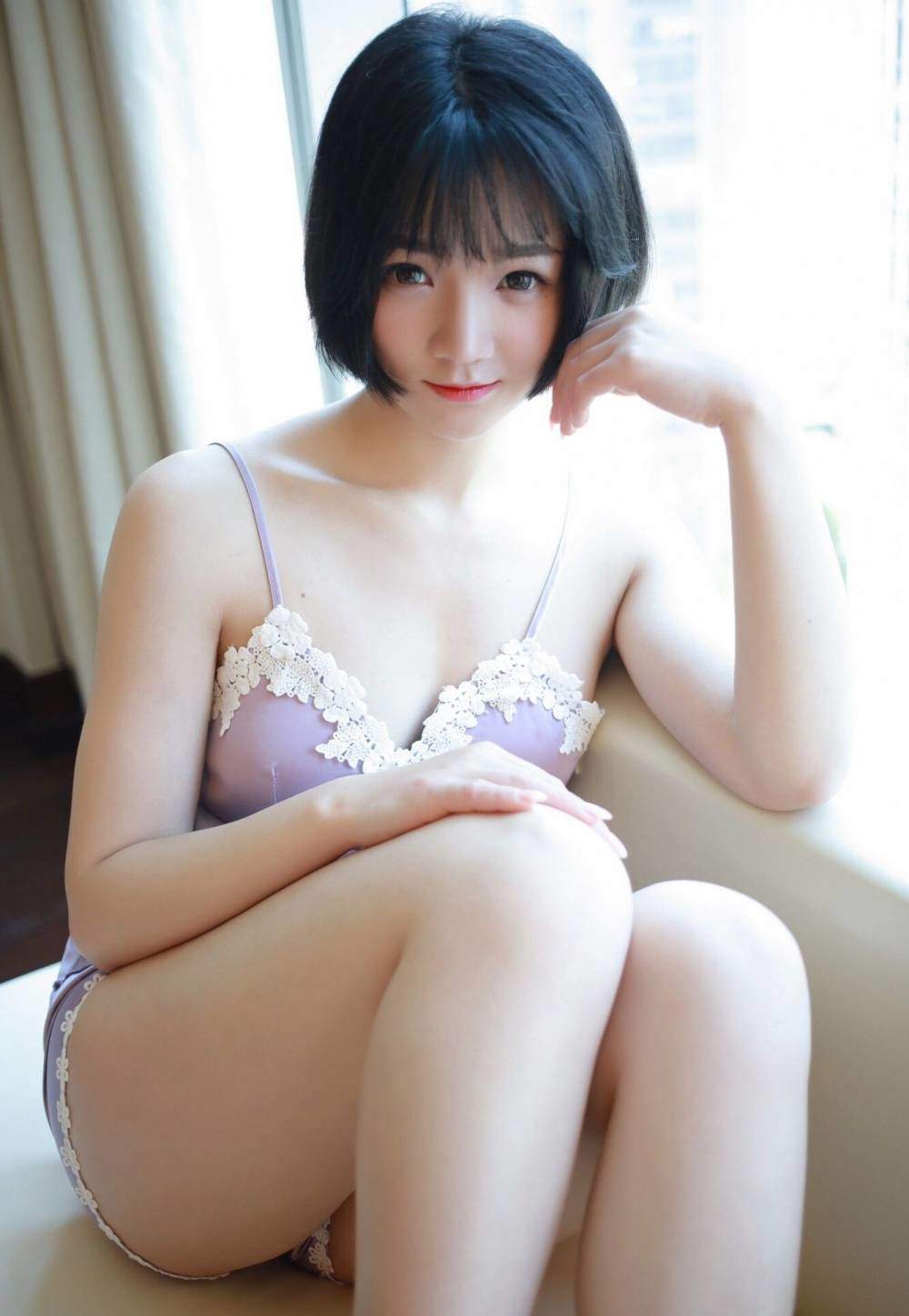 颜爱泽图片