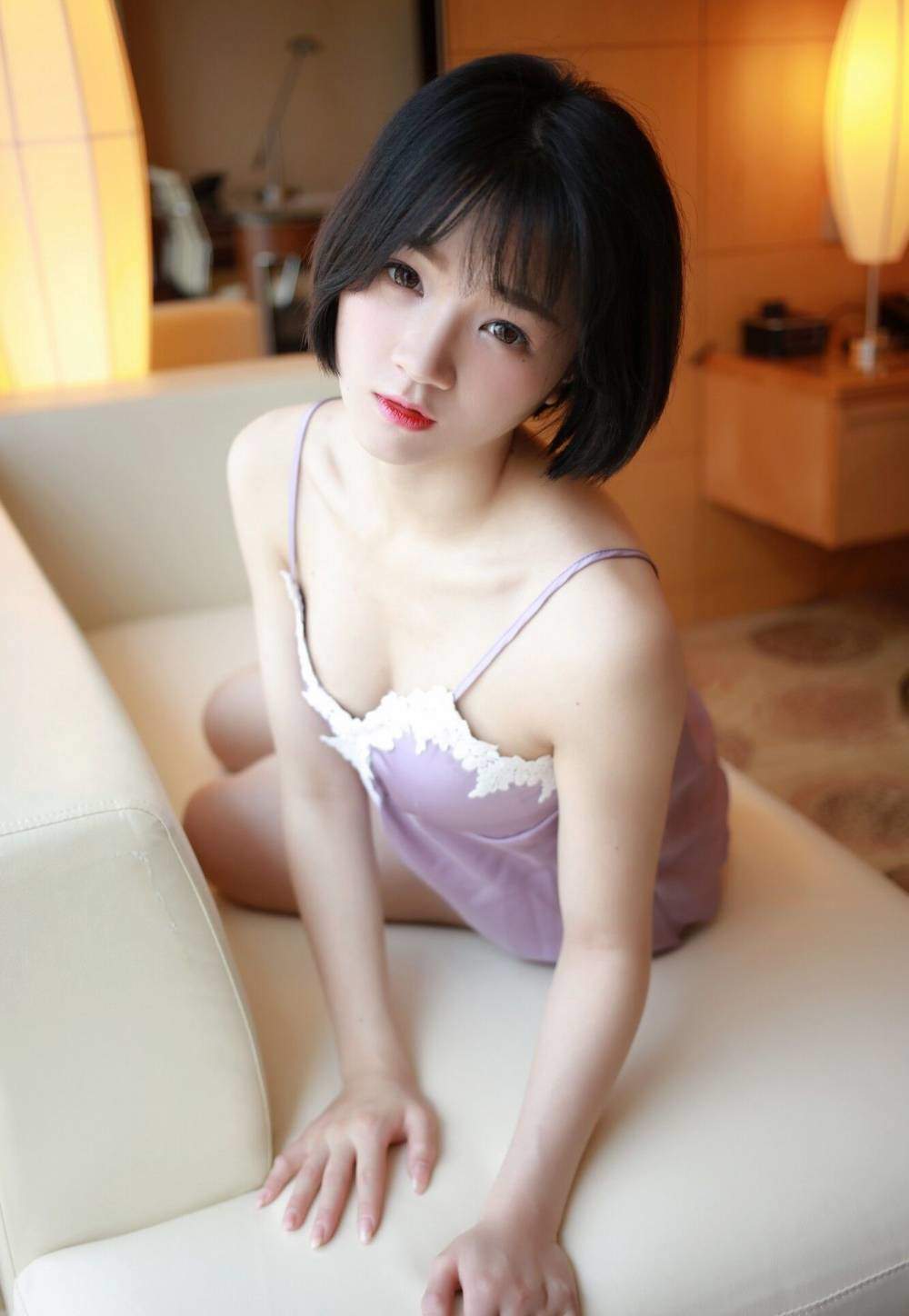 颜爱泽图片