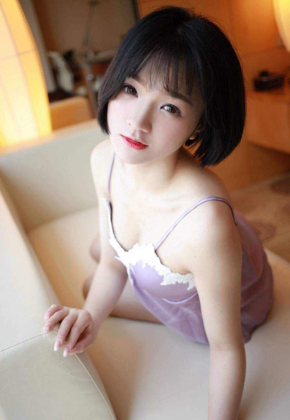 颜爱泽图片