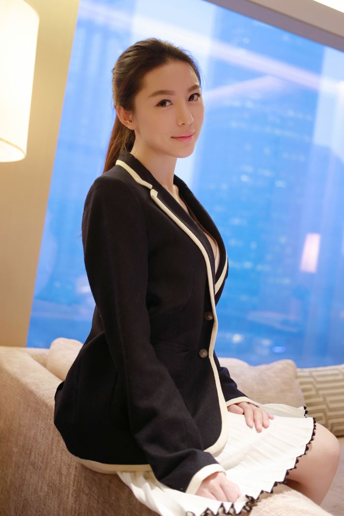 慕羽茜图片