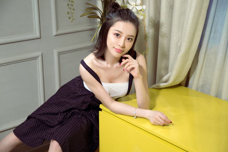 慕羽茜图片