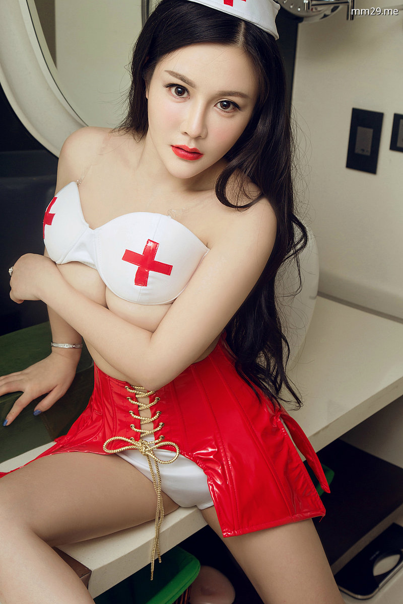 女模特图片