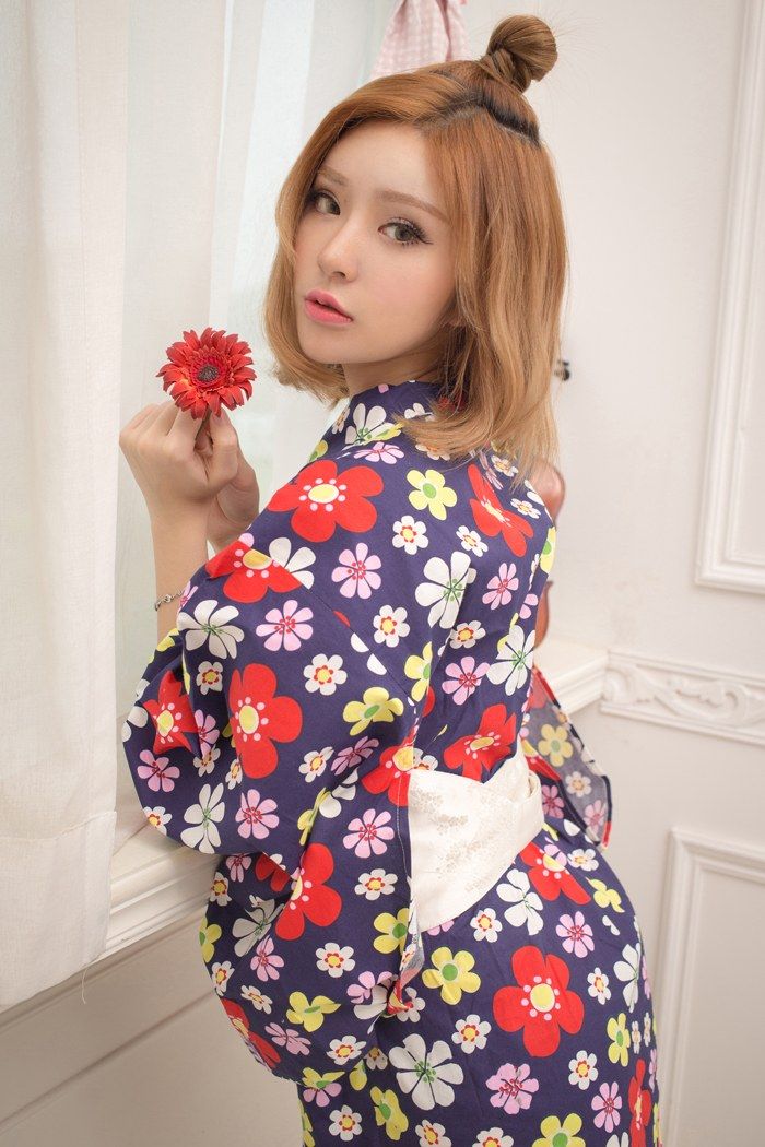 尤果香川颖白嫩美胸甜美可爱图片
