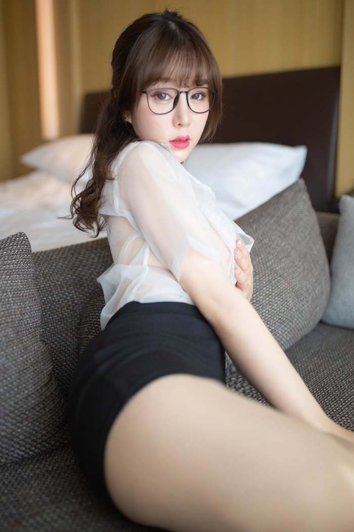 王雨纯图片