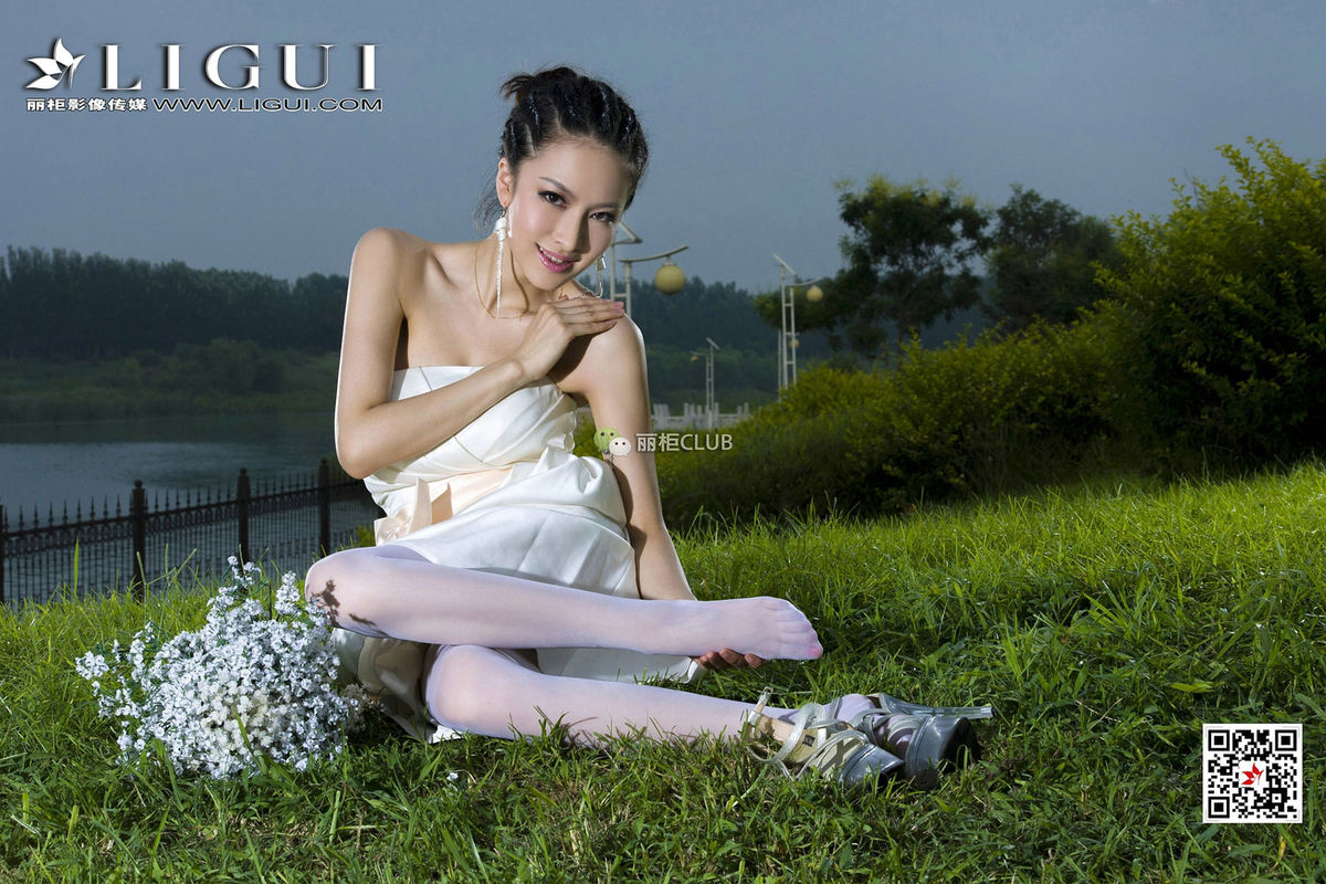 美女雪儿图片
