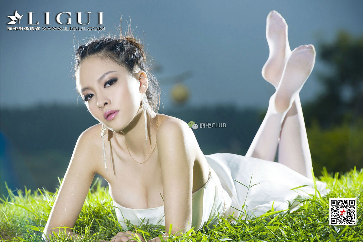 美女雪儿图片