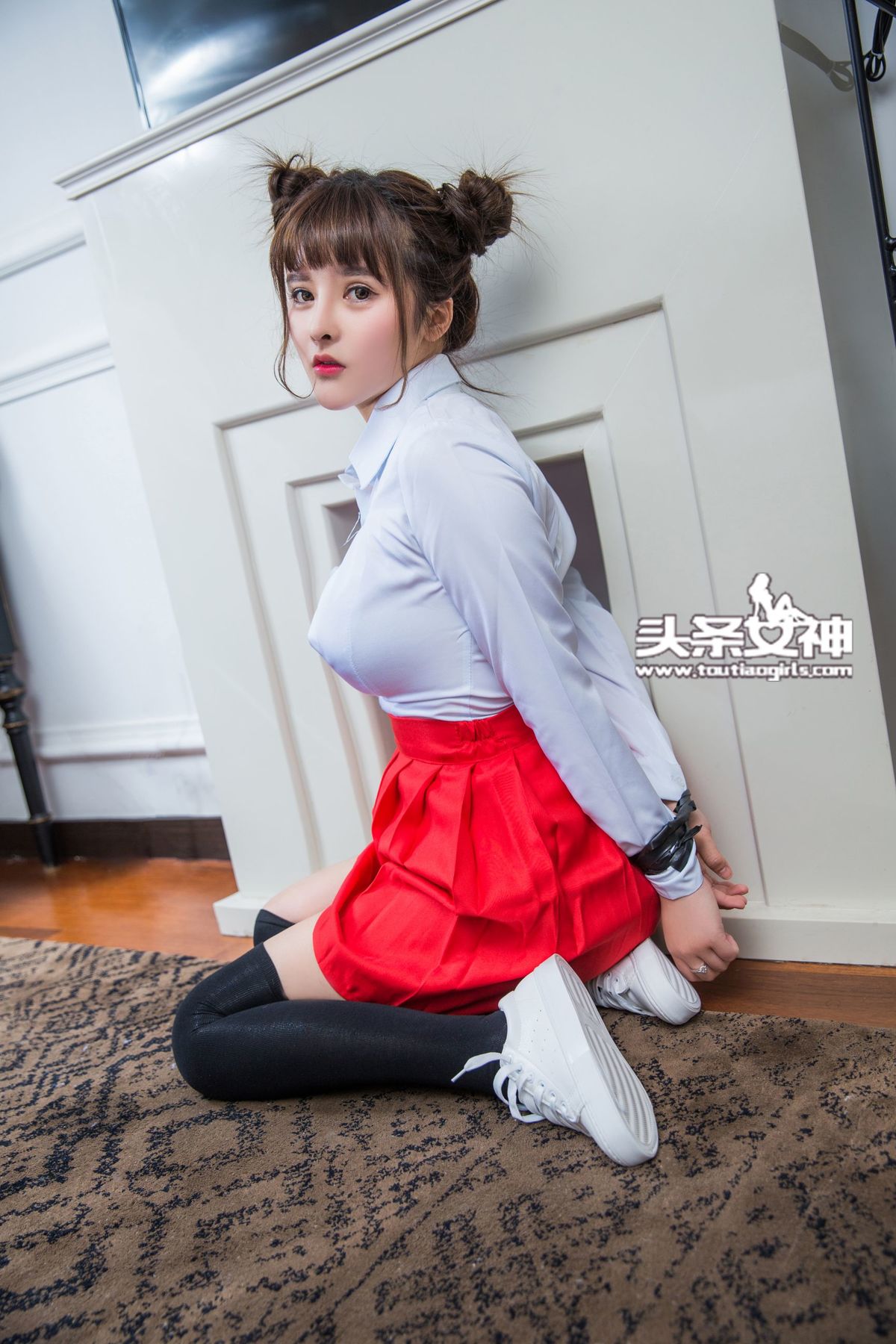 嫩模图片