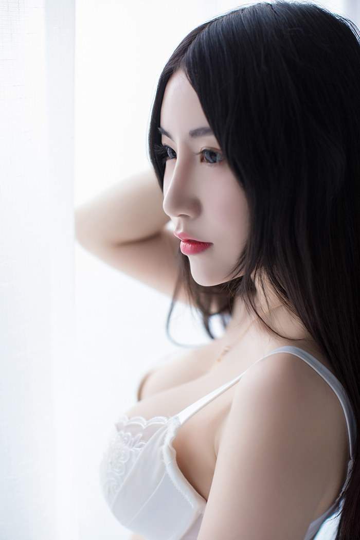 美胸图片
