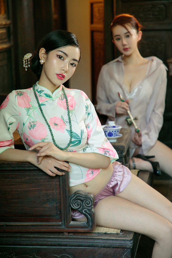 姐妹花图片