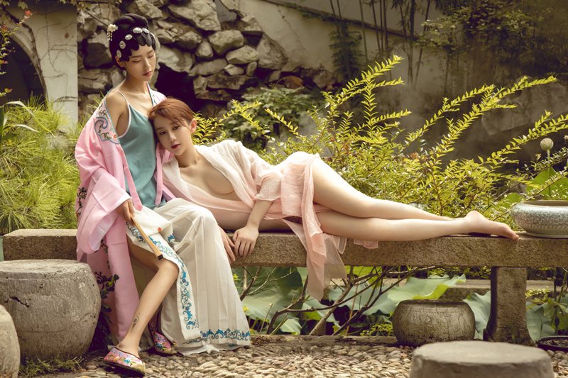 姐妹花图片
