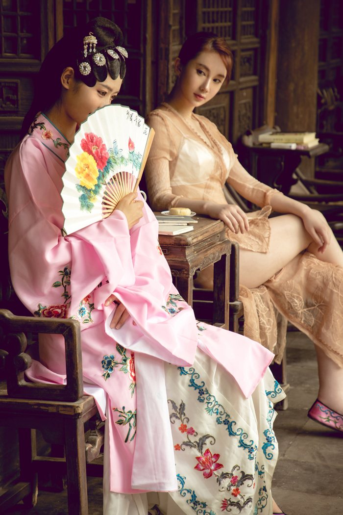 姐妹花图片