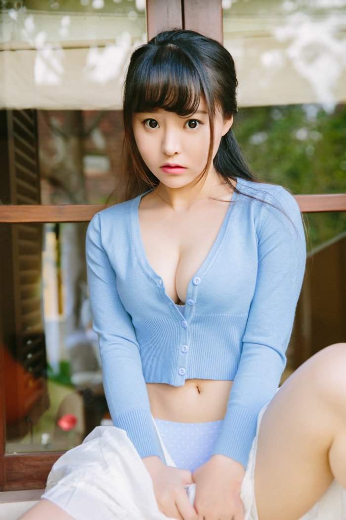 柳侑绮图片