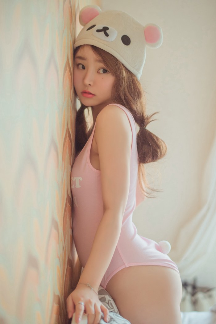 柳侑绮图片