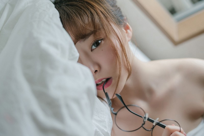 柳侑绮图片