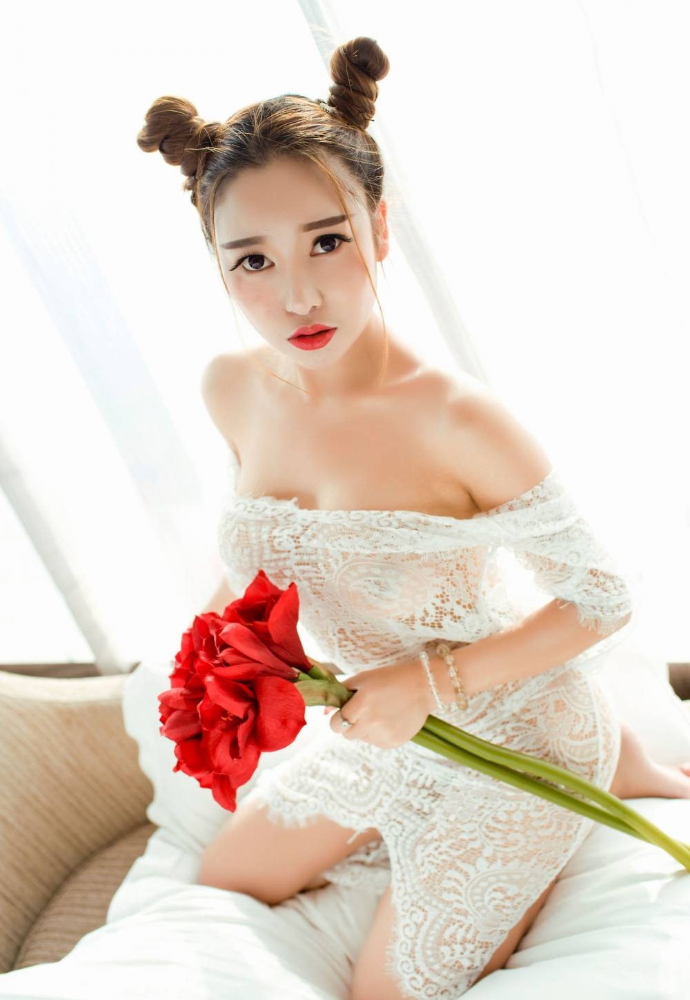 李梓熙图片