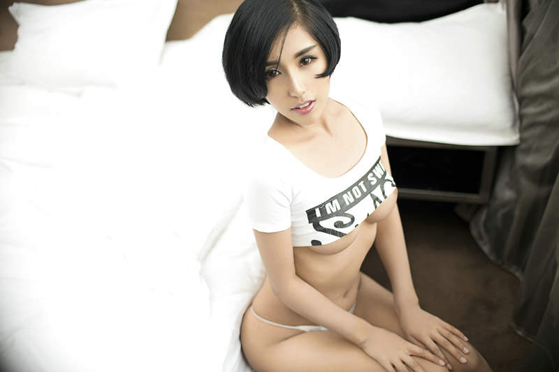 娜依灵儿图片