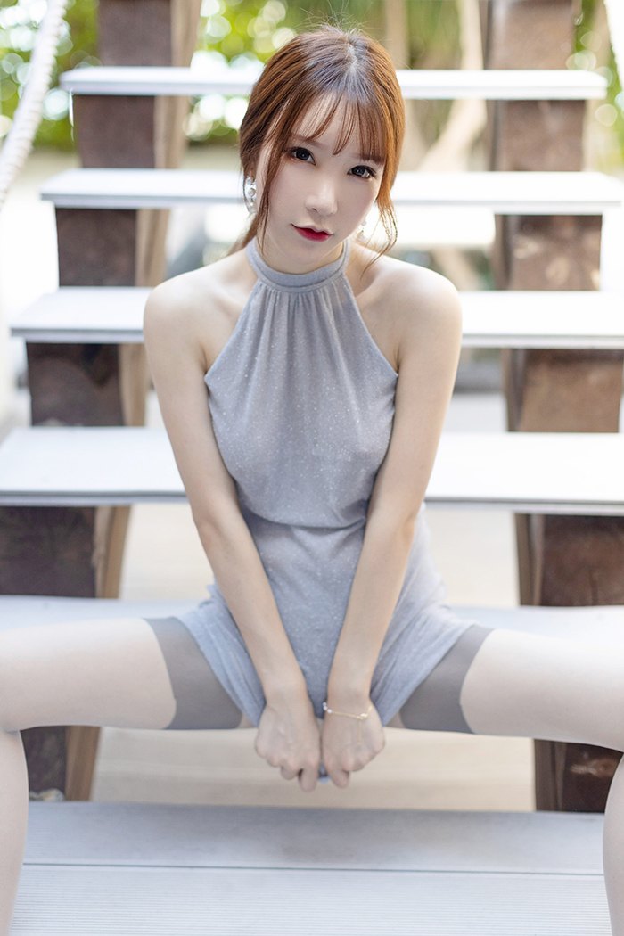 周于希图片