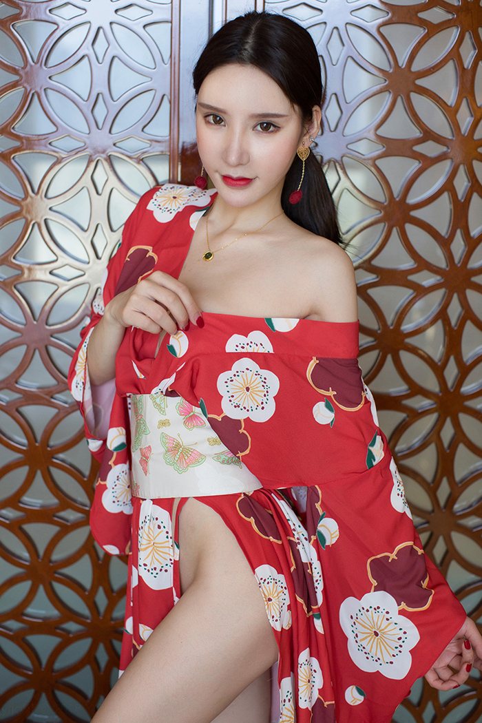 周于希图片
