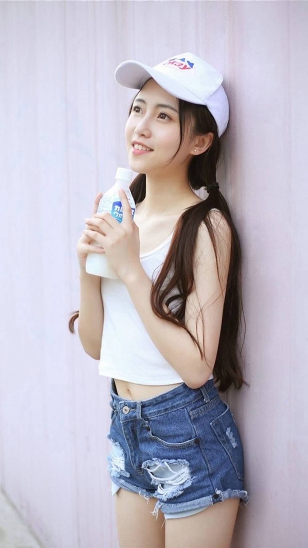 活力清新淡雅的美女白皙美女手机壁纸_高清手机壁纸图片大全图片